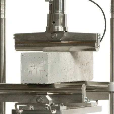 Harden concrete flexural bending test fixture