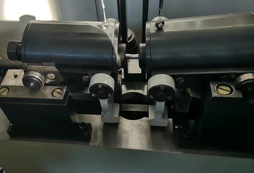 Rotating bar Bending Fatigue Testing machine