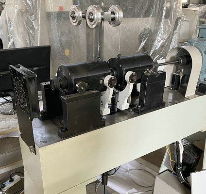 Rotating Beam Fatigue Tester – Pure bending moment