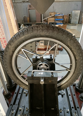 ISO 8644 Radial load, bending moment, Torque bearing test of motorcycles light-alloy wheels