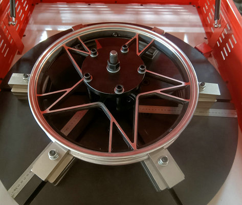 ISO 8644 Radial load, bending moment, Torque bearing test of motorcycles light-alloy wheels