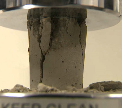 ASTM C39 Compressive Strength Test of Cylindrical Concrete Specimens